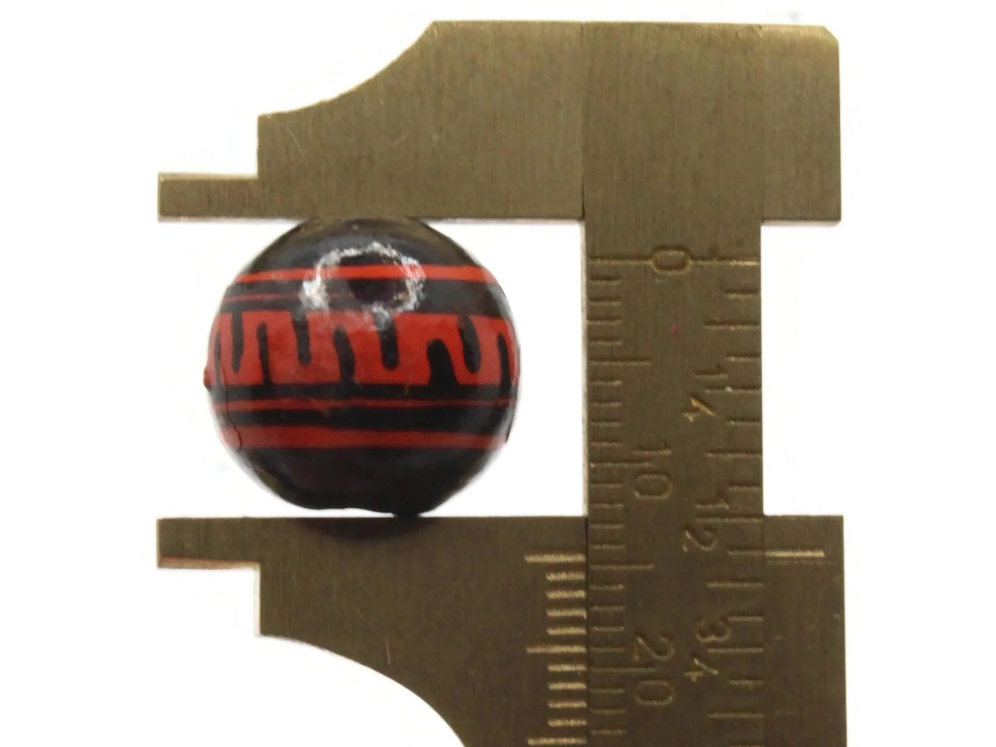 4 14mm Vintage Painted Black and Red Round Peruvian Clay Beads