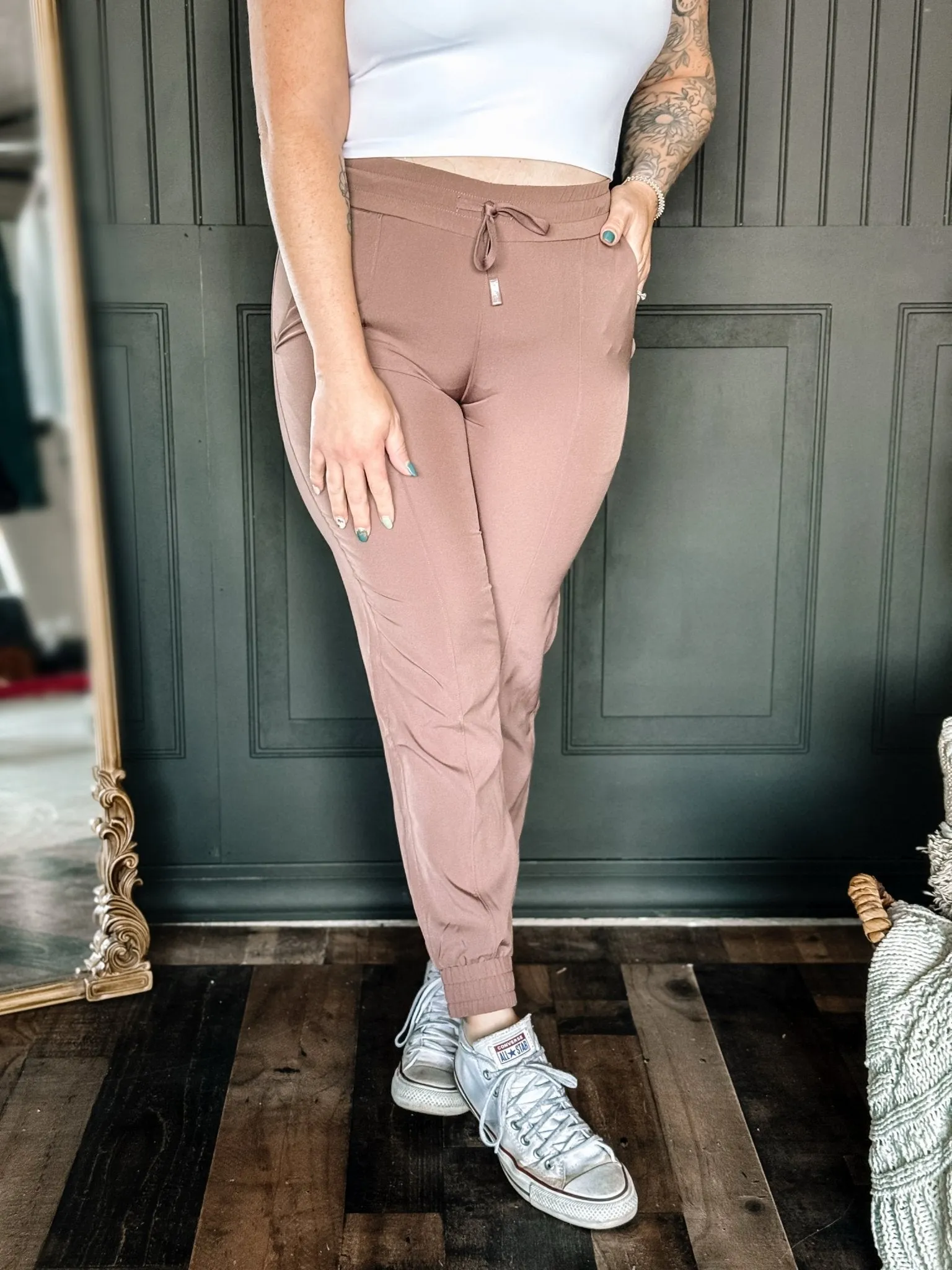 Essential Athleisure Workout Joggers, Mauve