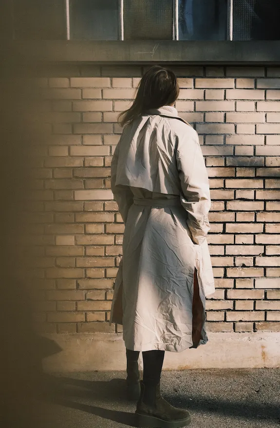 trench coat - kalvi - sand