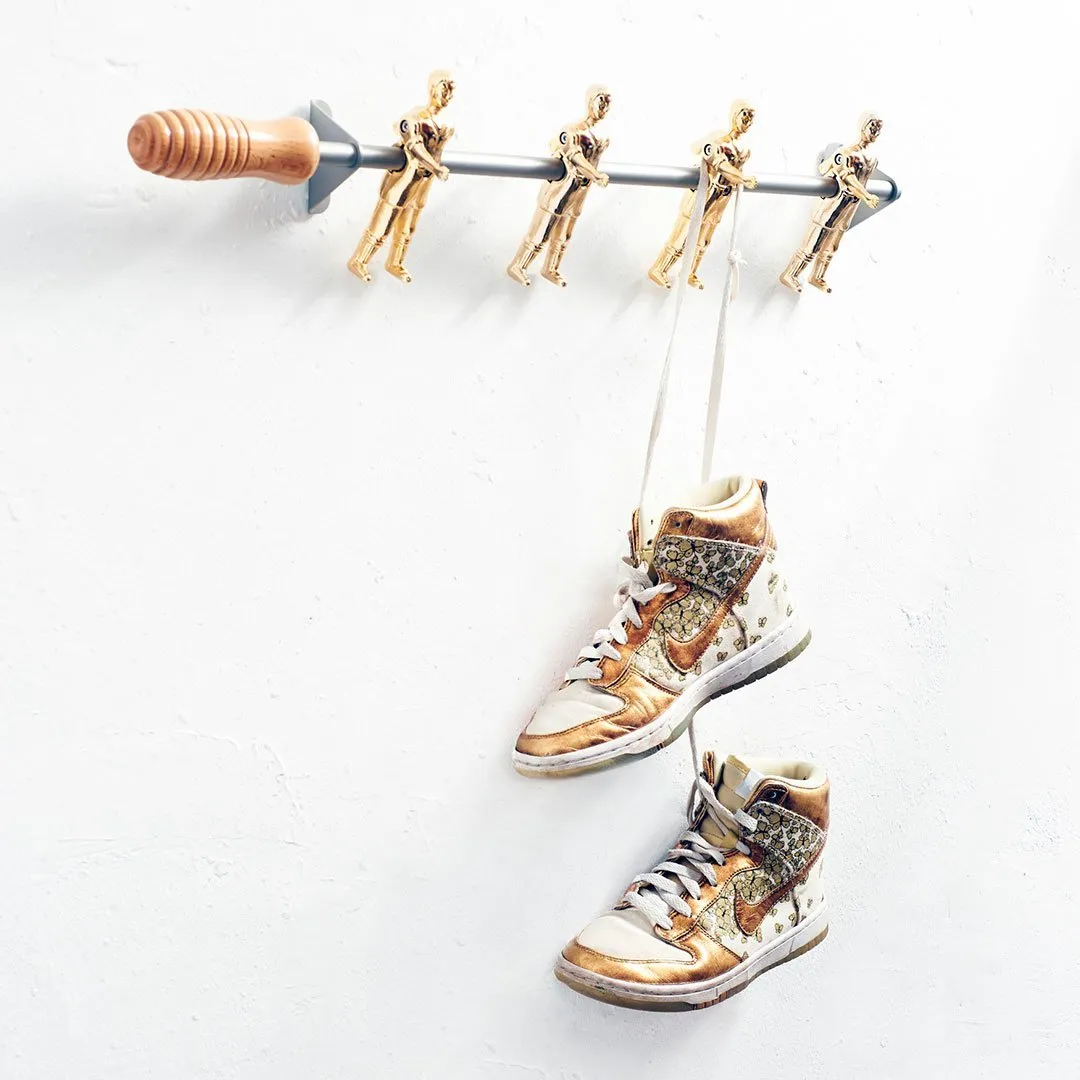 Wall Champions 4 Coat Rack